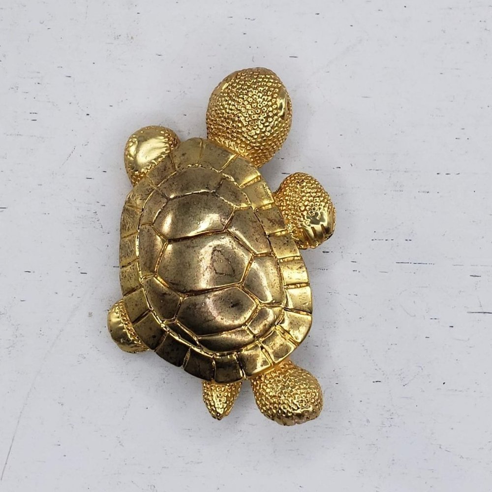 Vintage Sea Turtle Brooch Pin Gold Tone Tortoise